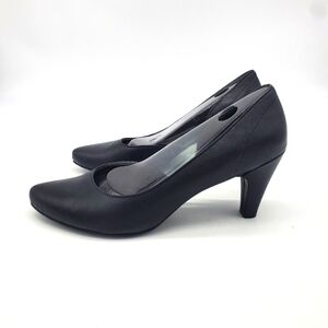 Tsubo Shoes Women 9.5 Fifee Half D’Orsay Black Leather Comfort Pumps